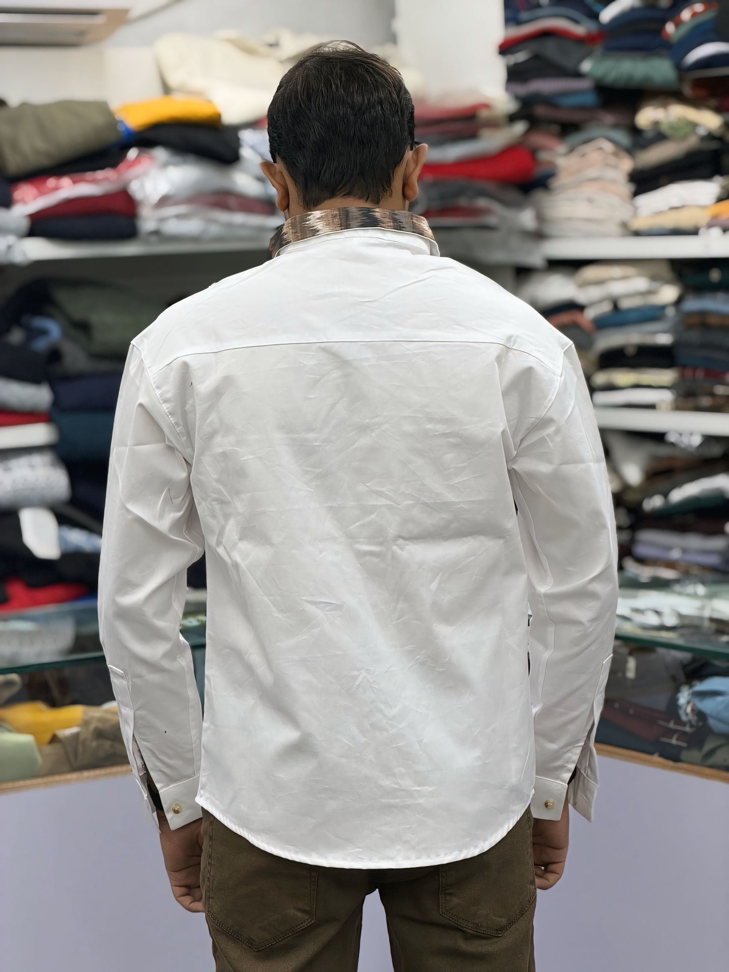 Men’s White Casual Cotton Shirt with Contrast Designer Pocket – Modern Stylish Shirt