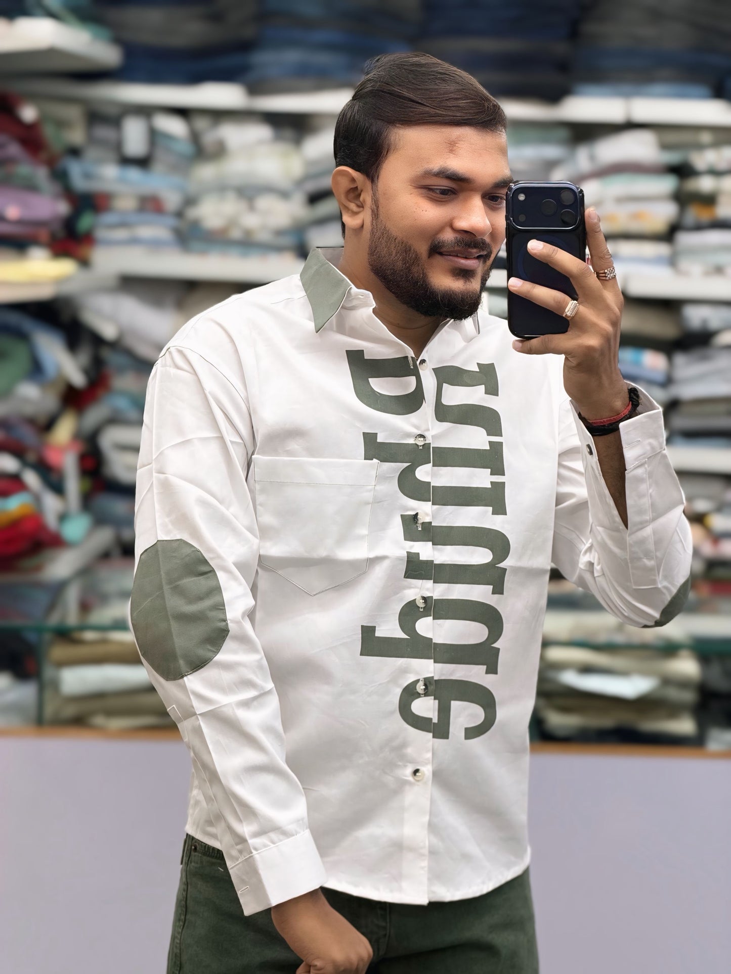 Men’s White Graphic Print Shirt with Typography Design – Stylish Street Style Cotton Shirt