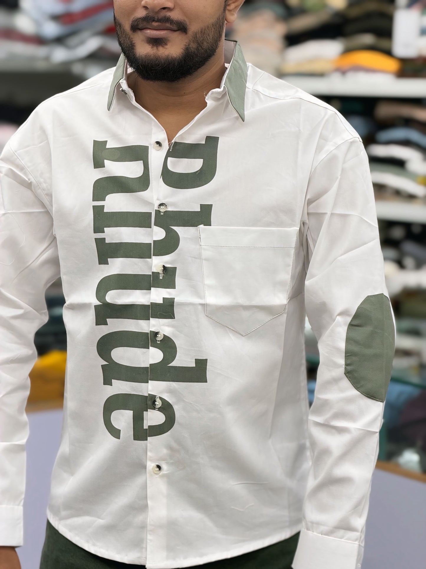 Men’s White Graphic Print Shirt with Typography Design – Stylish Street Style Cotton Shirt