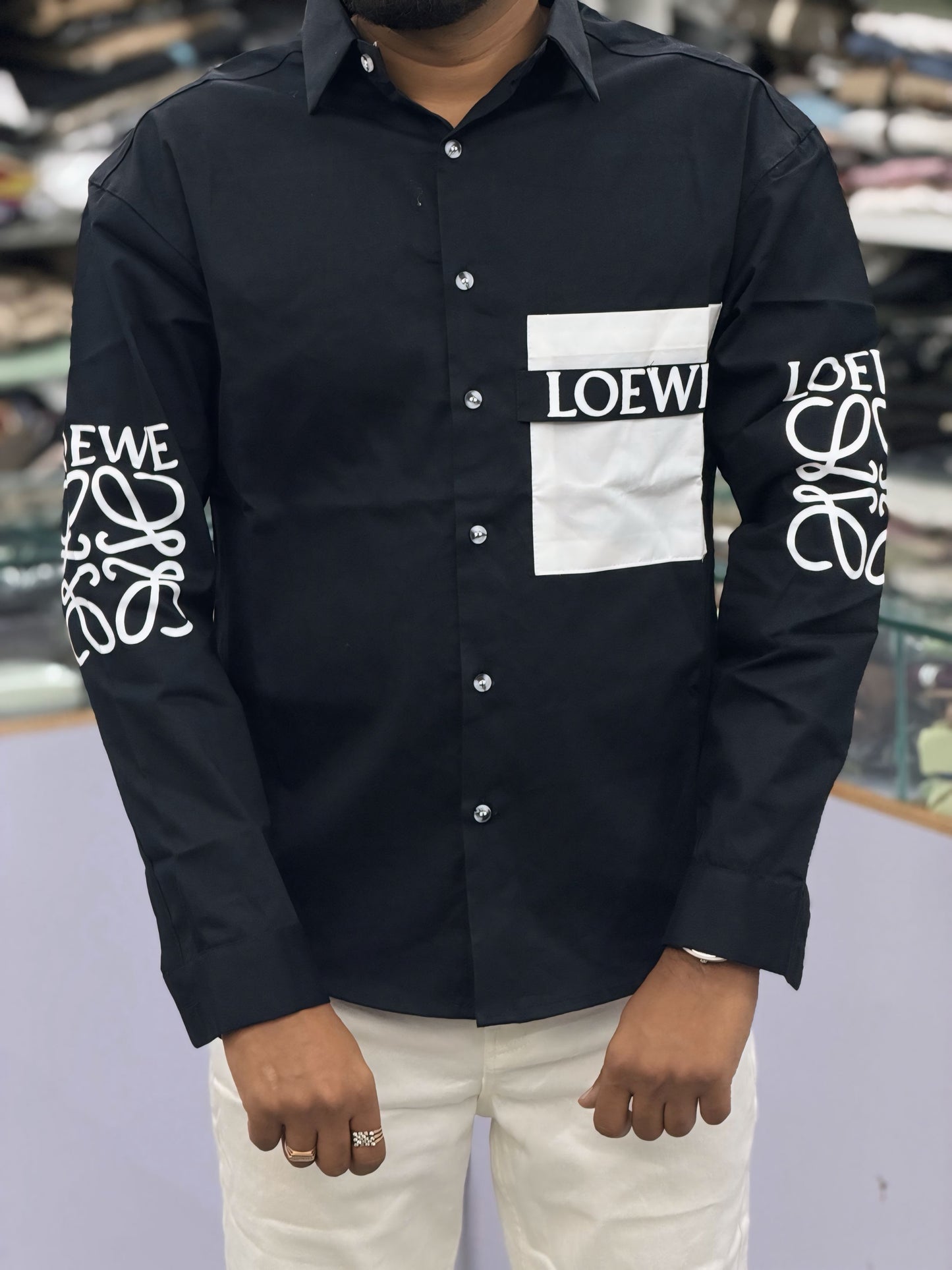 Men’s Black Contrast Panel Shirt with Typography Print – Stylish Streetwear Casual Shirt for Men