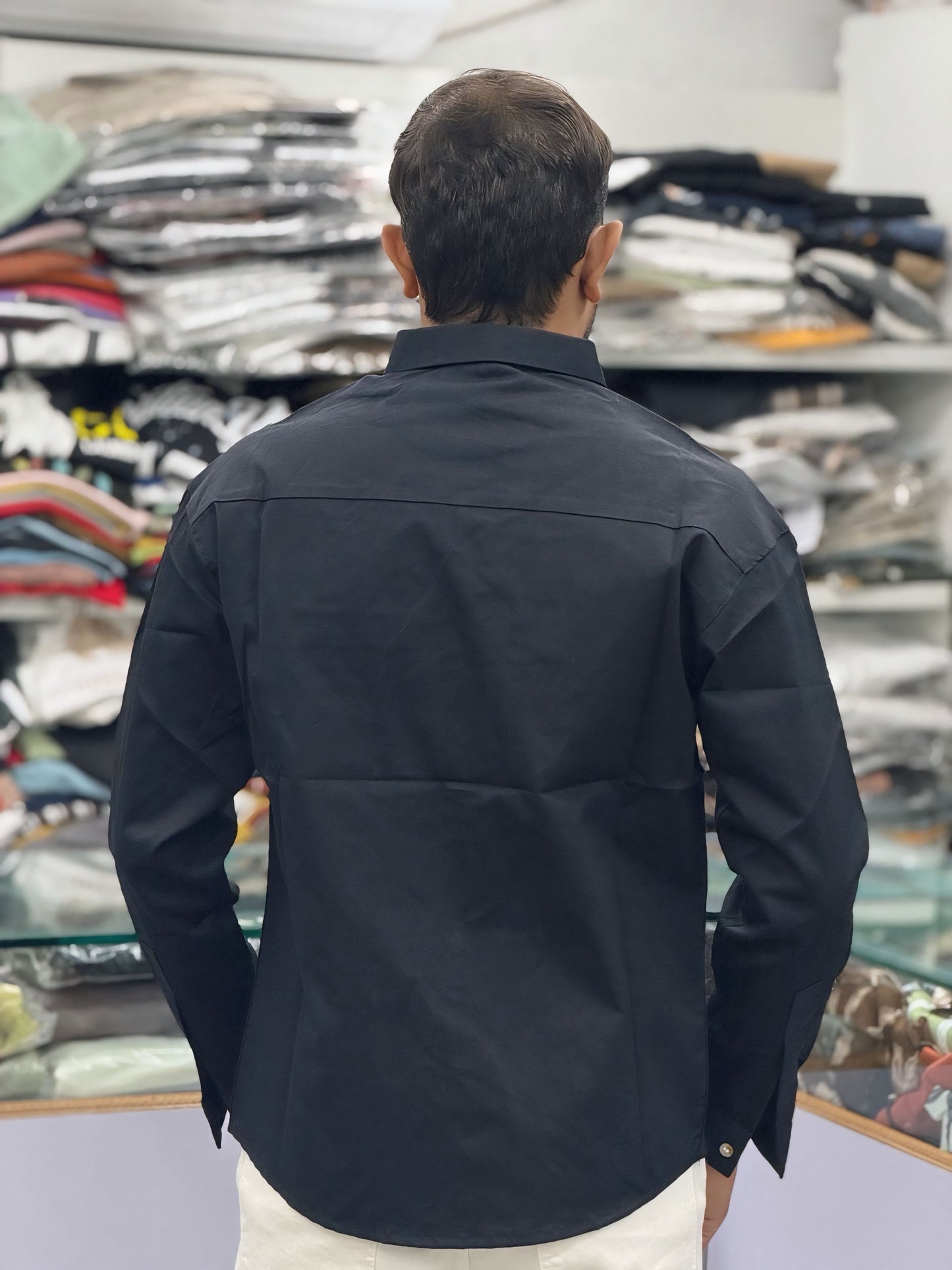 Men’s Black Graphic Print Shirt with Contrast Pocket – Stylish Floral Casual Shirt for Men