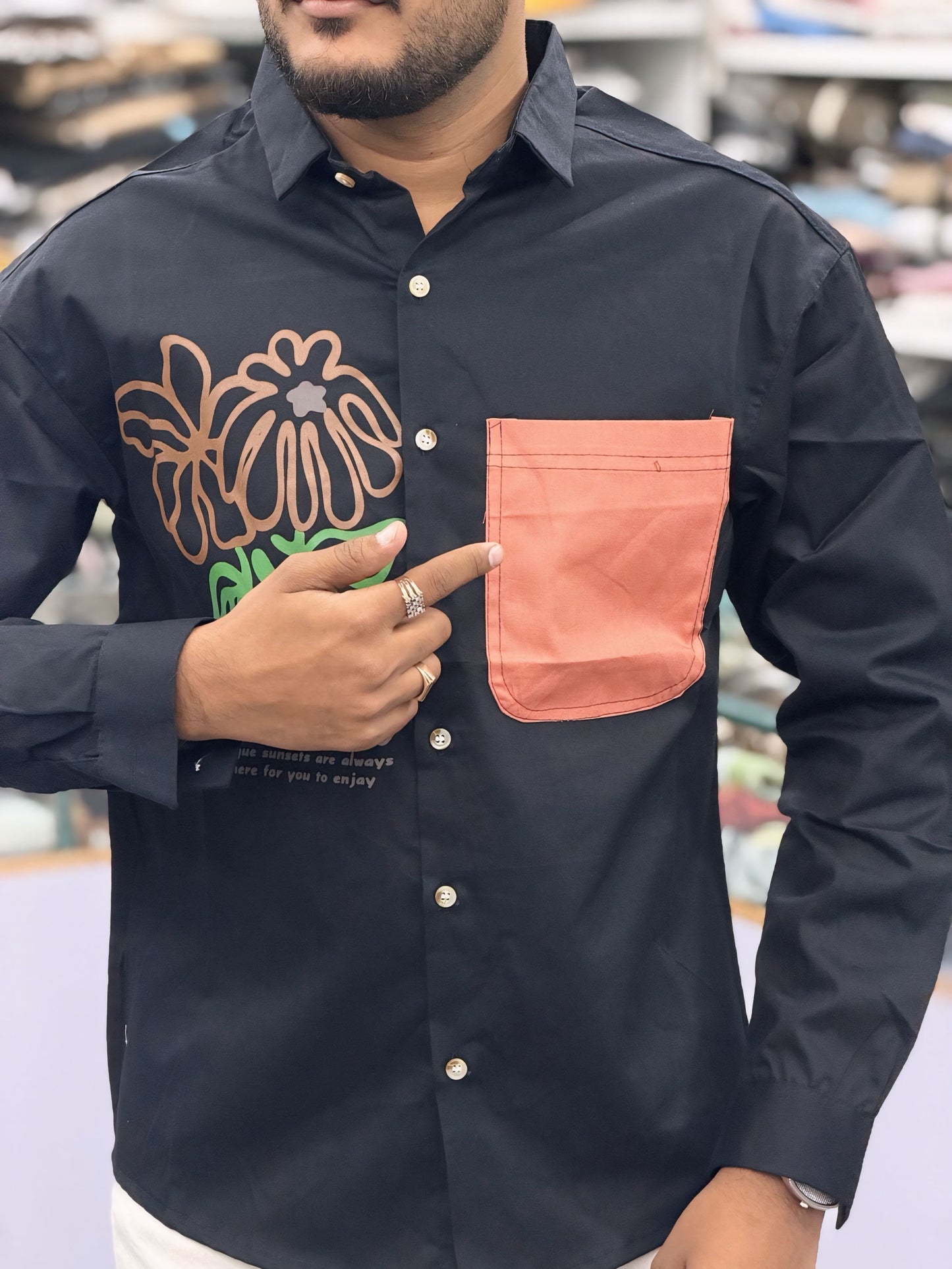 Men’s Black Graphic Print Shirt with Contrast Pocket – Stylish Floral Casual Shirt for Men