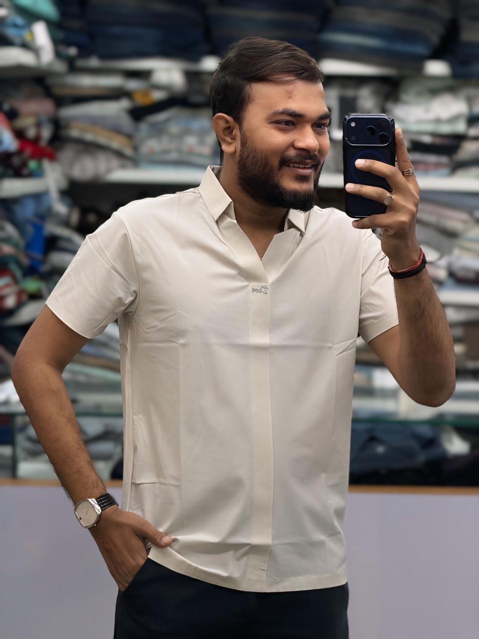 IMPORTED STITCHLESS TSHIRT - OFFWHITE